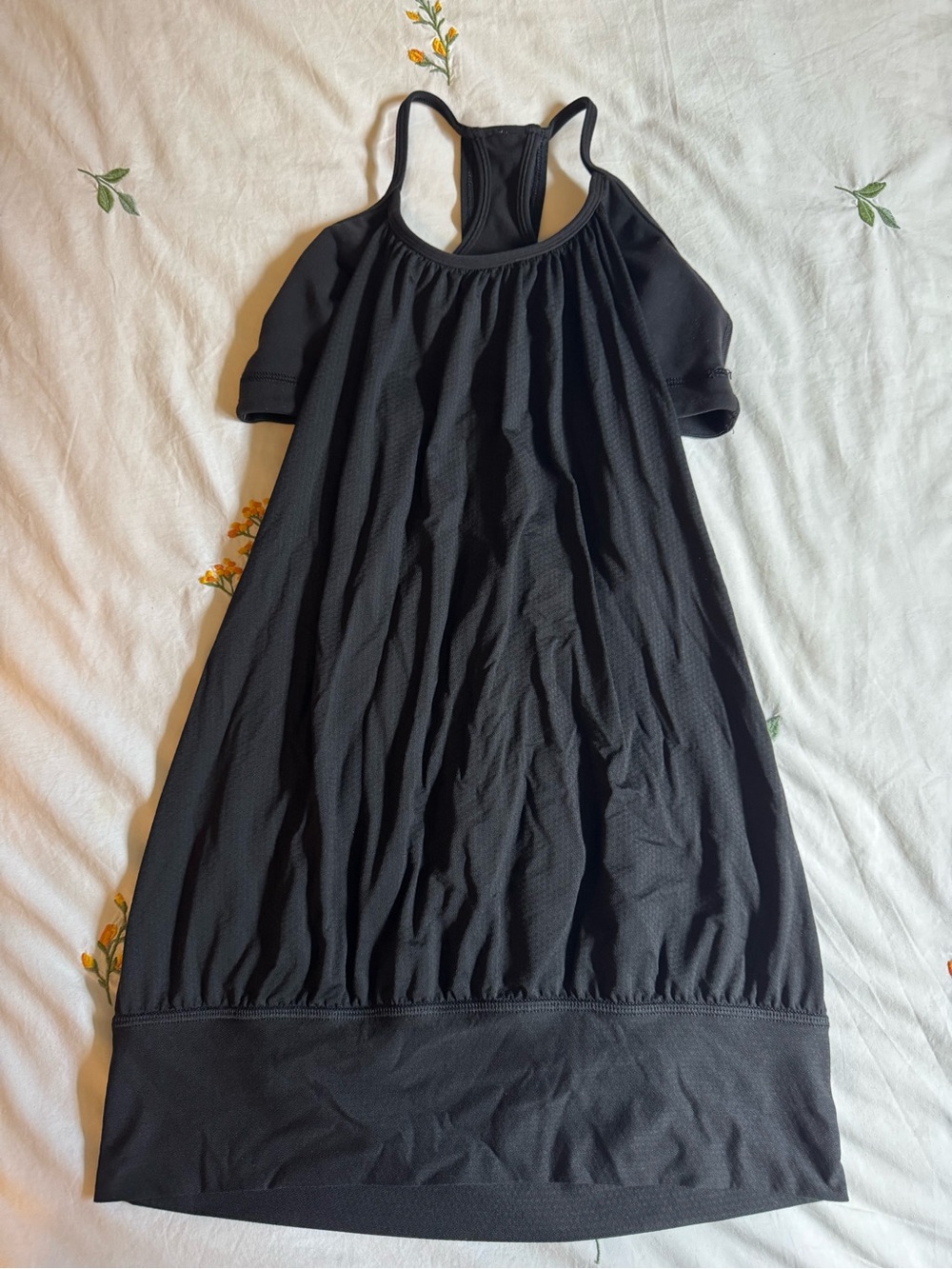 Lululemon No Limits Black Racerback Tank Top size: 6-8 - Picture 2 of 4
